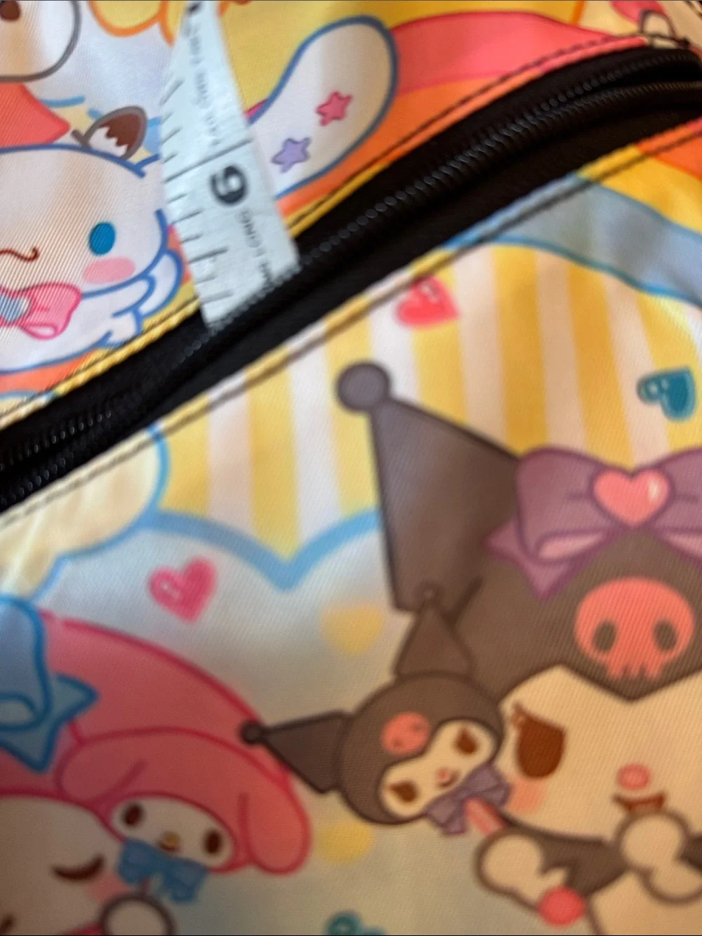 Hello Kitty & friends ,Pink Yellow Multicolor Character Sling Bag. NWOT